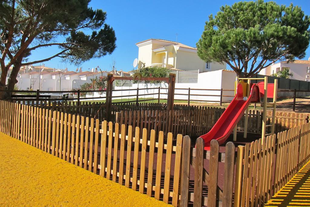 6 Bedroom Villa Brady Private With Pool And Garden Albufeira Exterior photo